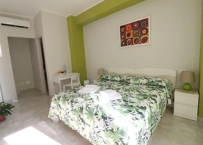 Πανσιόν Vimercati 30 4*