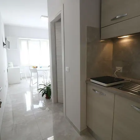 ゲストハウス Vimercati 30 ローマ