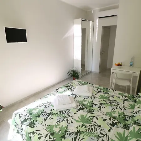 بيت ضيافة Vimercati 30 4*
